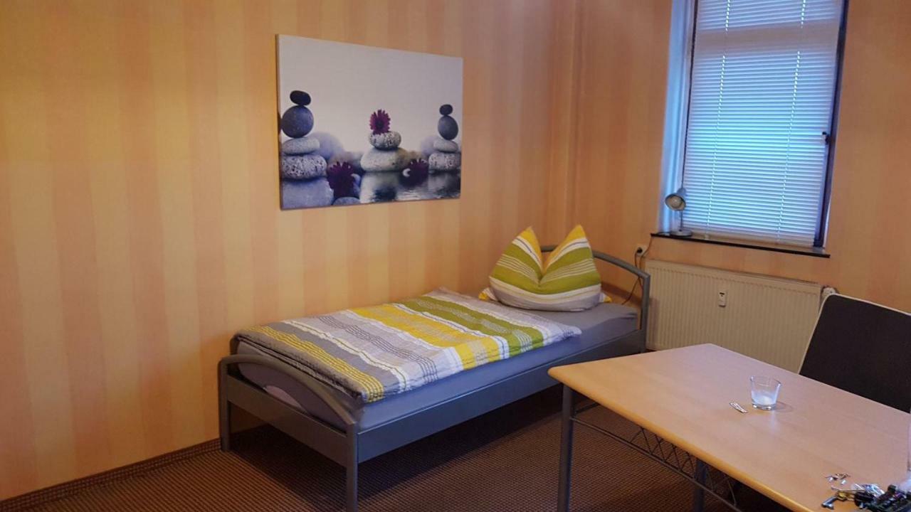 Nossen Monteurzimmer Talstrasse 2 מראה חיצוני תמונה